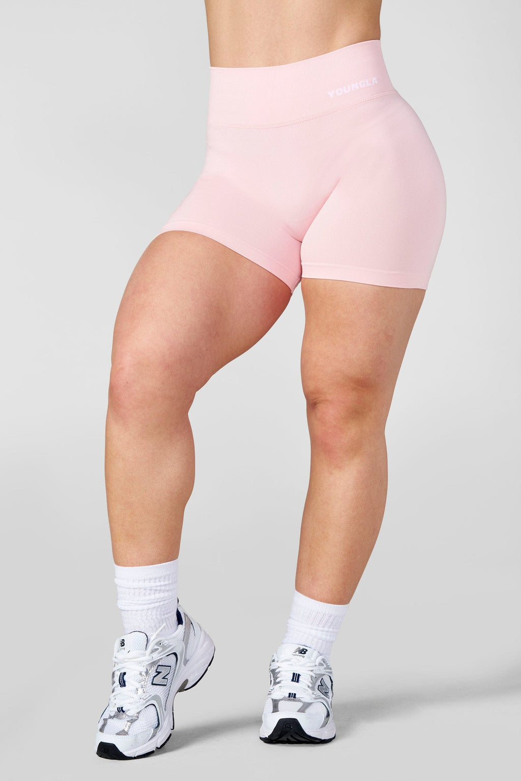 W1156 Youngla Kove Seamless Shorts