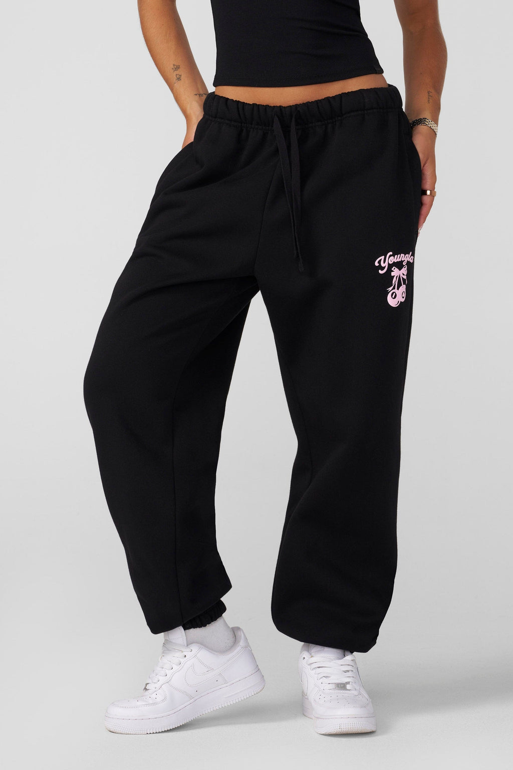 W271 - Youngla Serve Joggers